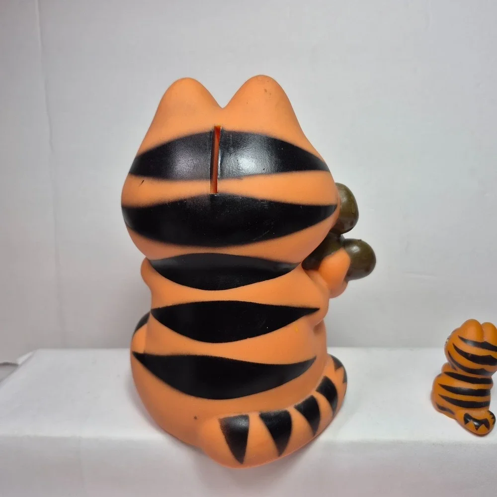 Vintage Garfield Rubber Pencil Topper Silly Straws Garfield /Pokey Piggy Bank